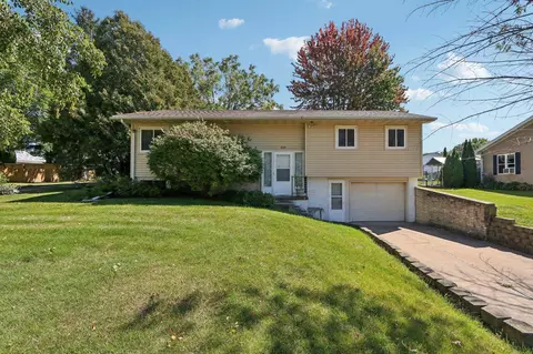 604 S Polk St, Lancaster, WI 53813