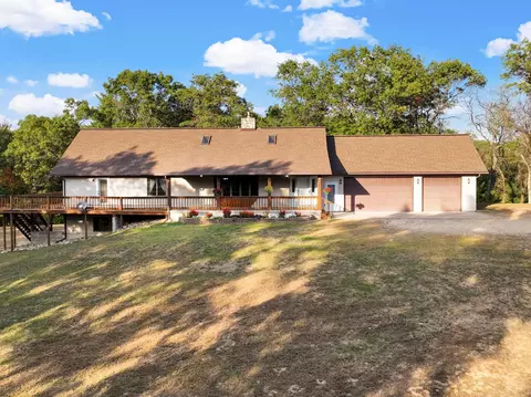 1874 S Dixie Ct, Friendship, WI 53934