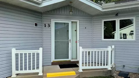 1720 Elizabeth St #13, Baraboo, WI 53913
