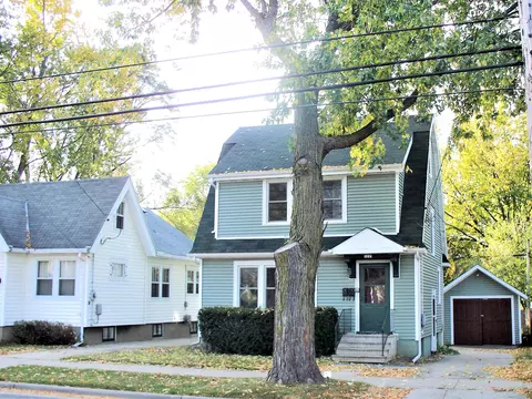3221 Milwaukee St, Madison, WI 53714