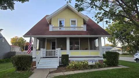 344 E Lincoln Ave, Lancaster, WI 53813