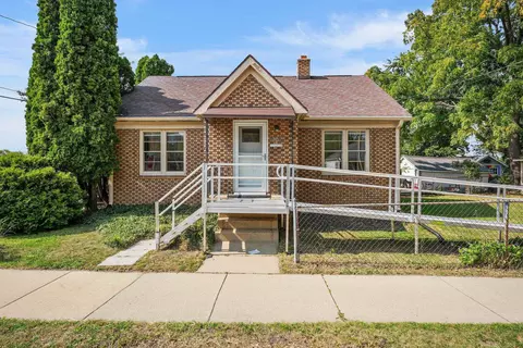 1902 E Dayton St, Madison, WI 53704