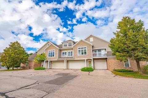3008 Nessling St, Madison, WI 53719