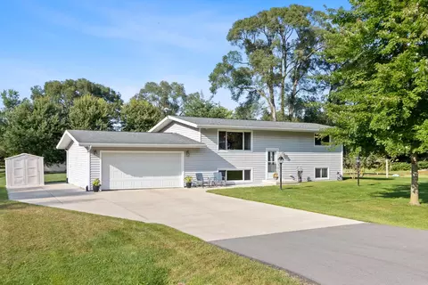 w5180 Cowgill Road, Rio, WI 53960