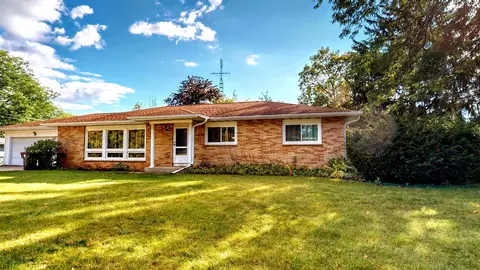 460 Streator Ln, Waterloo, WI 53594