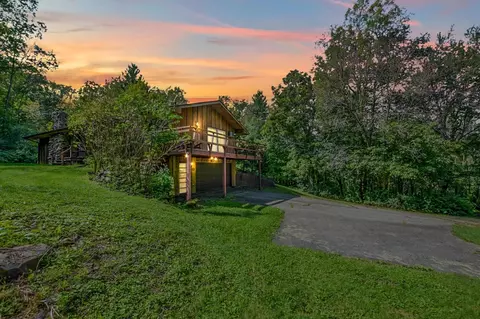 e10722 Lehman Road, Baraboo, WI 53913