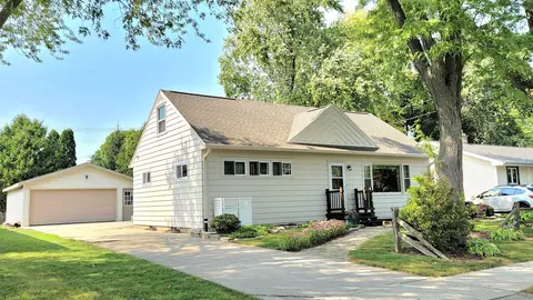410 Wettstein Ave, Fond Du Lac, WI 54935