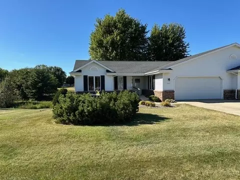 4421 Tydl Dr, Janesville, WI 53546