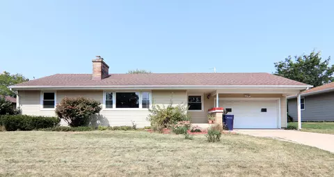 1215 Home Park Ave, Janesville, WI 53545