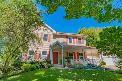 5 Redmound Cir, Madison, WI 53717