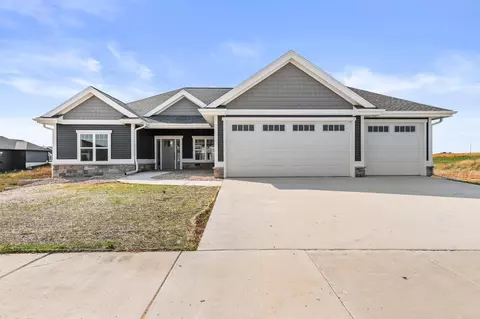6257 Ronald Reagan Dr, Deforest, WI 53532