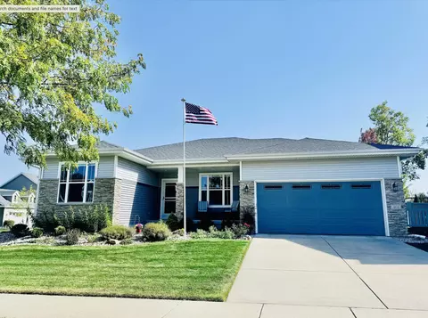 401 Blue Moon Dr, Verona, WI 53593