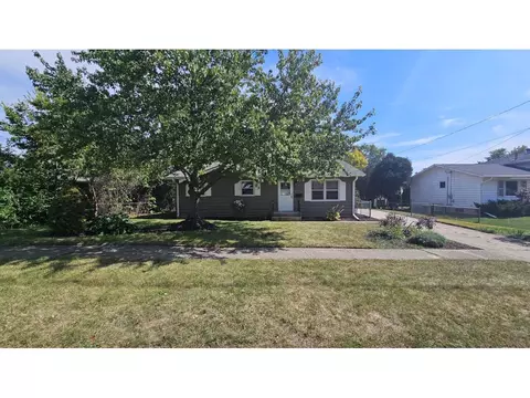 1447 Garfield Ave, Beloit, WI 53511