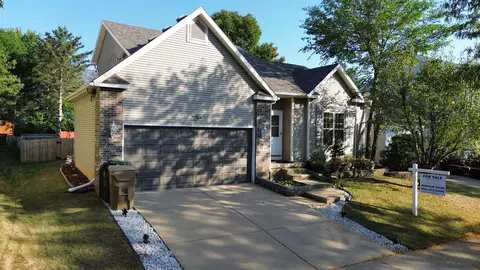 5430 Park Meadow Dr, Madison, WI 53704