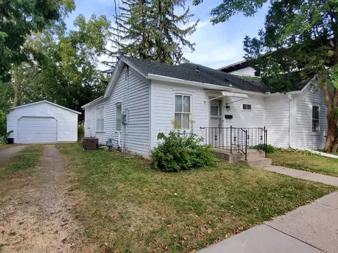 2117 16th St, Monroe, WI 53566