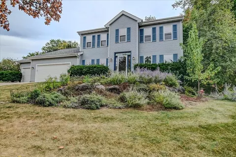 950 Sauk Ridge Trl, Madison, WI 53717