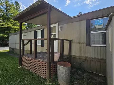 5 Wisconsin 35 # s5584, Genoa, WI 54632