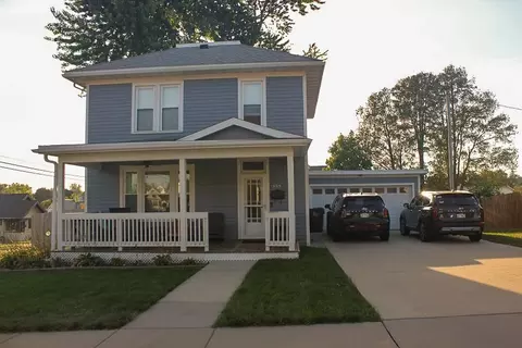 353 S Jefferson St, Lancaster, WI 53813