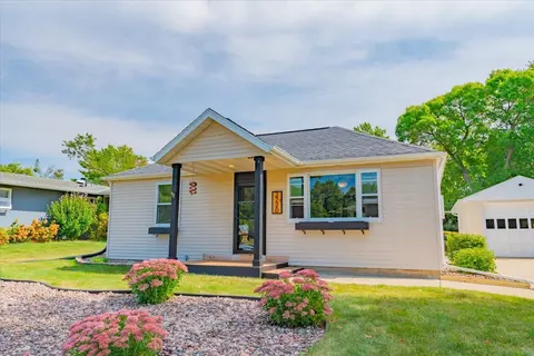 2220 Wilson St, Cross Plains, WI 53528