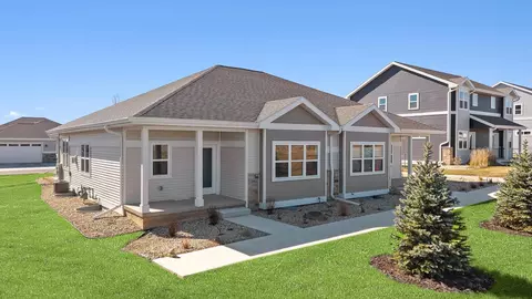 2882 Wild Goose Way, Stoughton, WI 53589