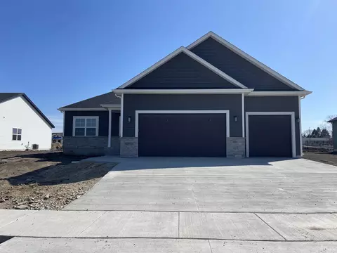 117 E Ash Ln, Milton, WI 53563