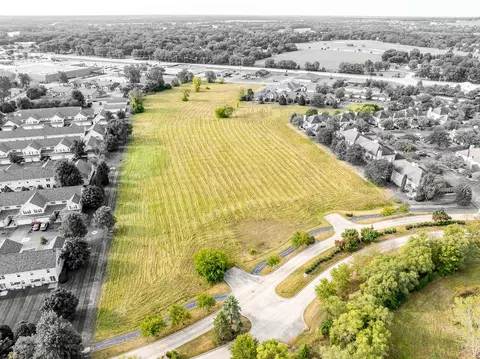 9 41 Acres Bluestem, Roscoe, IL 61073