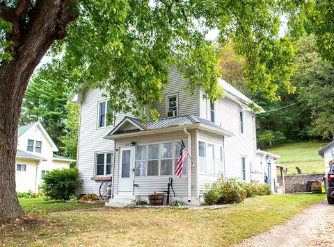 126 S Maiben St, Readstown, WI 54652