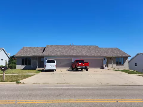 346 N Austin Rd, Janesville, WI 53548