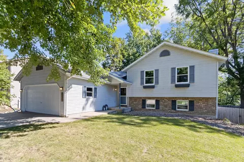 3008 Arapaho Dr, Fitchburg, WI 53719