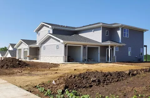 231 NW 3rd Ave, Monroe, WI 53566
