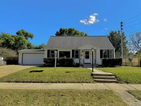 117 Farrell St, Madison, WI 53714