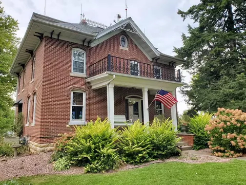 25941 Highway 27, Eastman, WI 54626