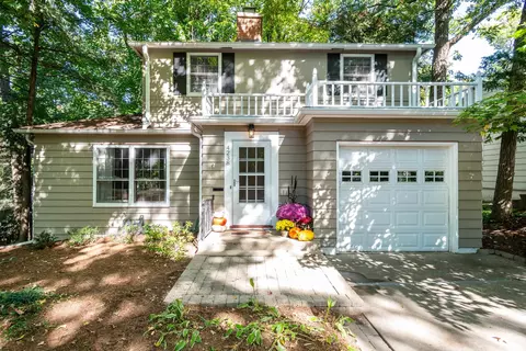 4238 Mohawk Dr, Madison, WI 53711