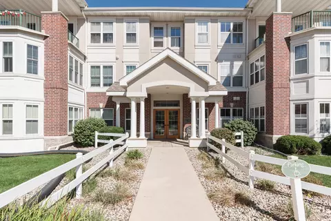 8510 Greenway Blvd #310, Middleton, WI 53562