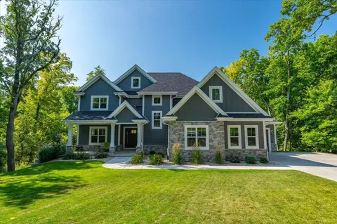 3183 Woodhill Cir, Verona, WI 53593