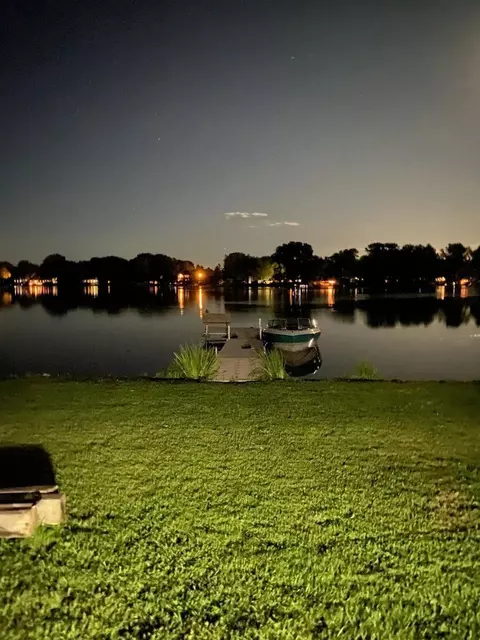 7210 Pleasant Dr, West Bend, WI 53090