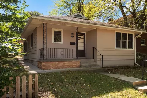 2421 Chamberlain Ave, Madison, WI 53726