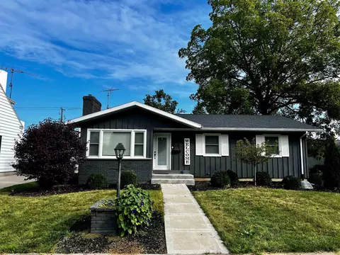 216 E Highland Ave, Monticello, WI 53570
