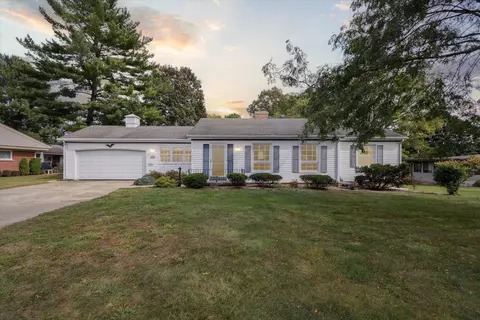 826 N Osborne Ave, Janesville, WI 53548
