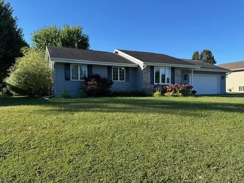 4114 E Rotamer Rd, Janesville, WI 53546