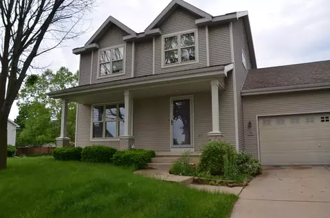 734 Aztalan Dr, Madison, WI 53718