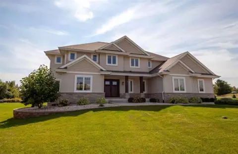 2865 Three Forks Rd, Belvidere, IL 61008