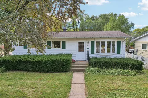 1937 Thackeray Rd, Madison, WI 53704
