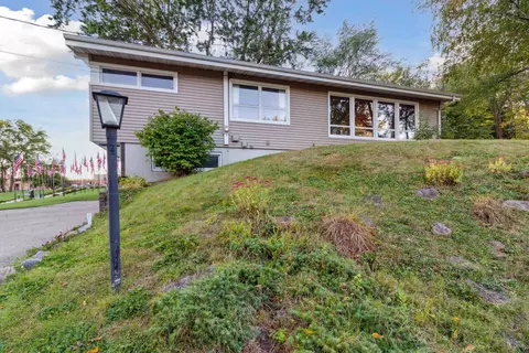 4907 Burma Rd, Mcfarland, WI 53558