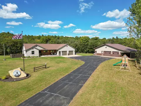 4852 Barrell Rd, Sparta, WI 54656