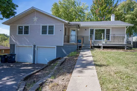 207 Western Ave, Elroy, WI 53929
