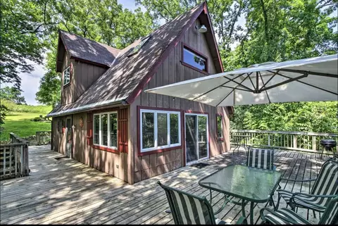 33521 Serenity Ln, Wauzeka, WI 53826