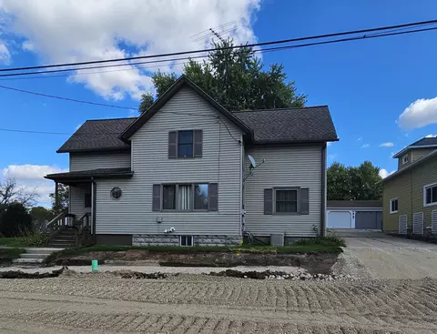 125 S Nebraska St, Horicon, WI 53032