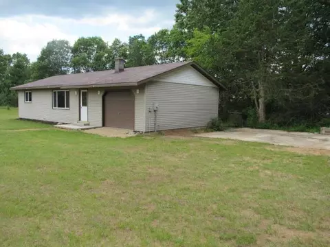n6655 Wisconsin 22, Montello, WI 53949