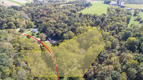 4331 Peddle Hollow Rd, Cuba City, WI 53807